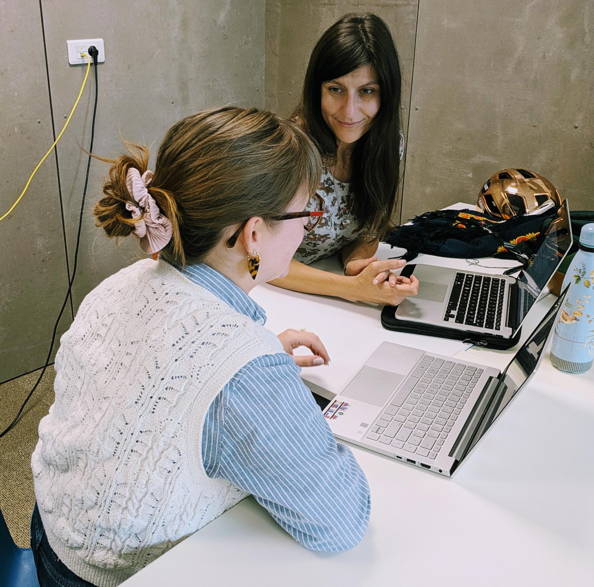 Session de mentorat SEO entre deux entrepreneuses &agrave; Grenoble, Is&egrave;re
